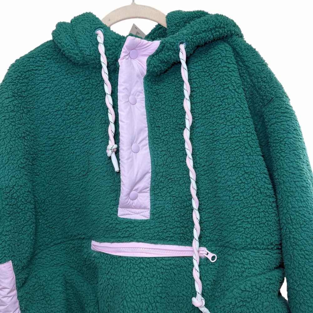 As Revival Alrar’d state Oversized Sherpa Like New XS - Picture 2 of 11